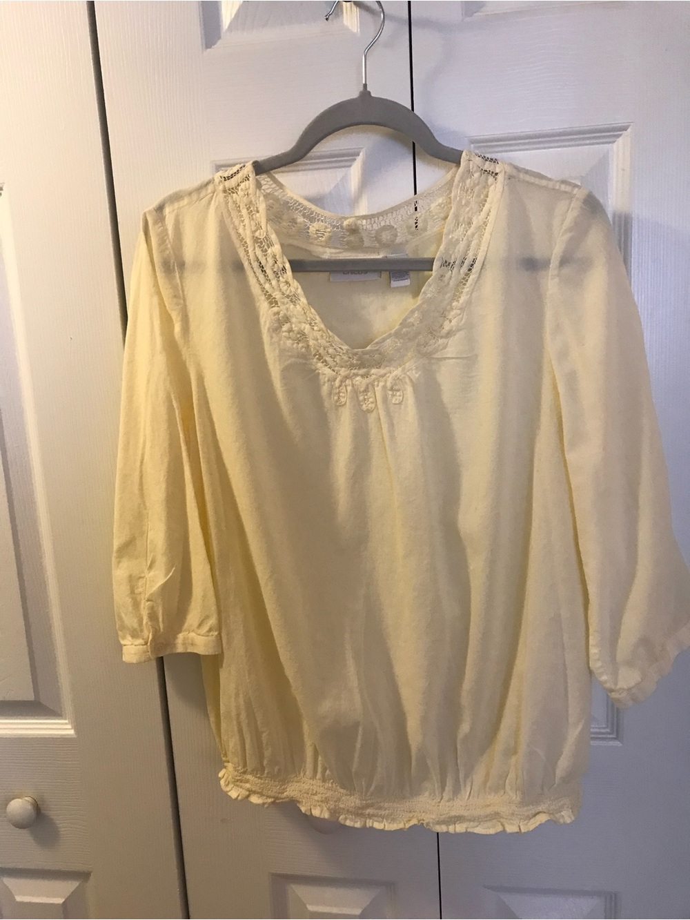 Chico's Cream V-Neck Lace Trim Tunic Top